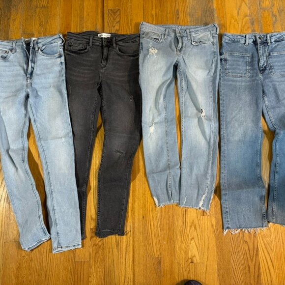 4 Pair Zara Jeans with Pockets- 3 Pair Blue, 1 Pair Black - Size 4 & 2 EX. Cond. - Picture 3 of 5